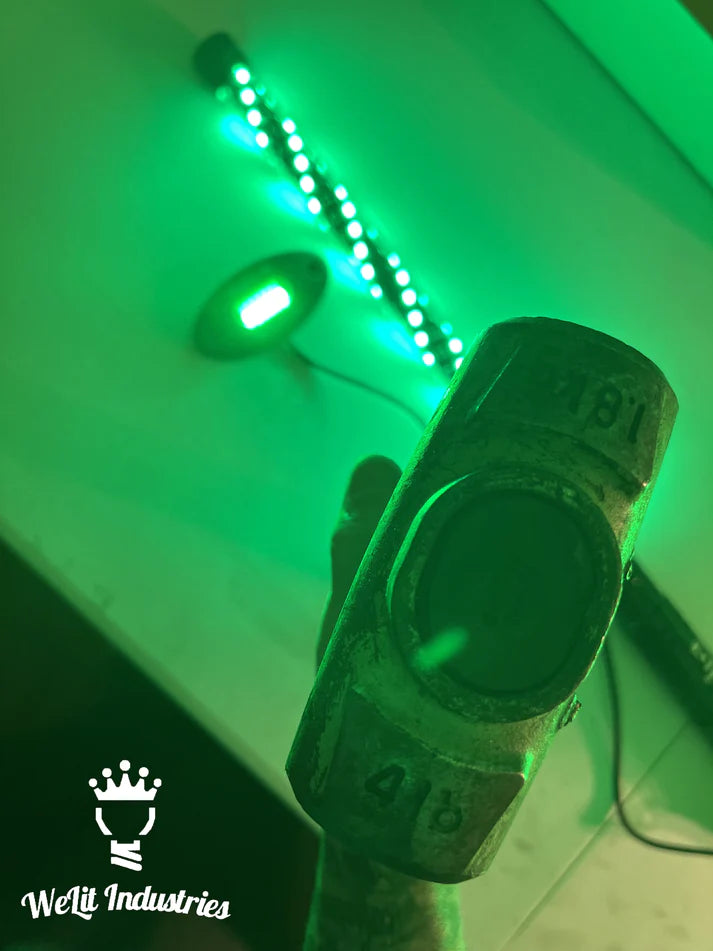 {RV/MOTORCOACH} 7.25" RGB+W: ROCK LIGHT KIT W/ MAGNETS