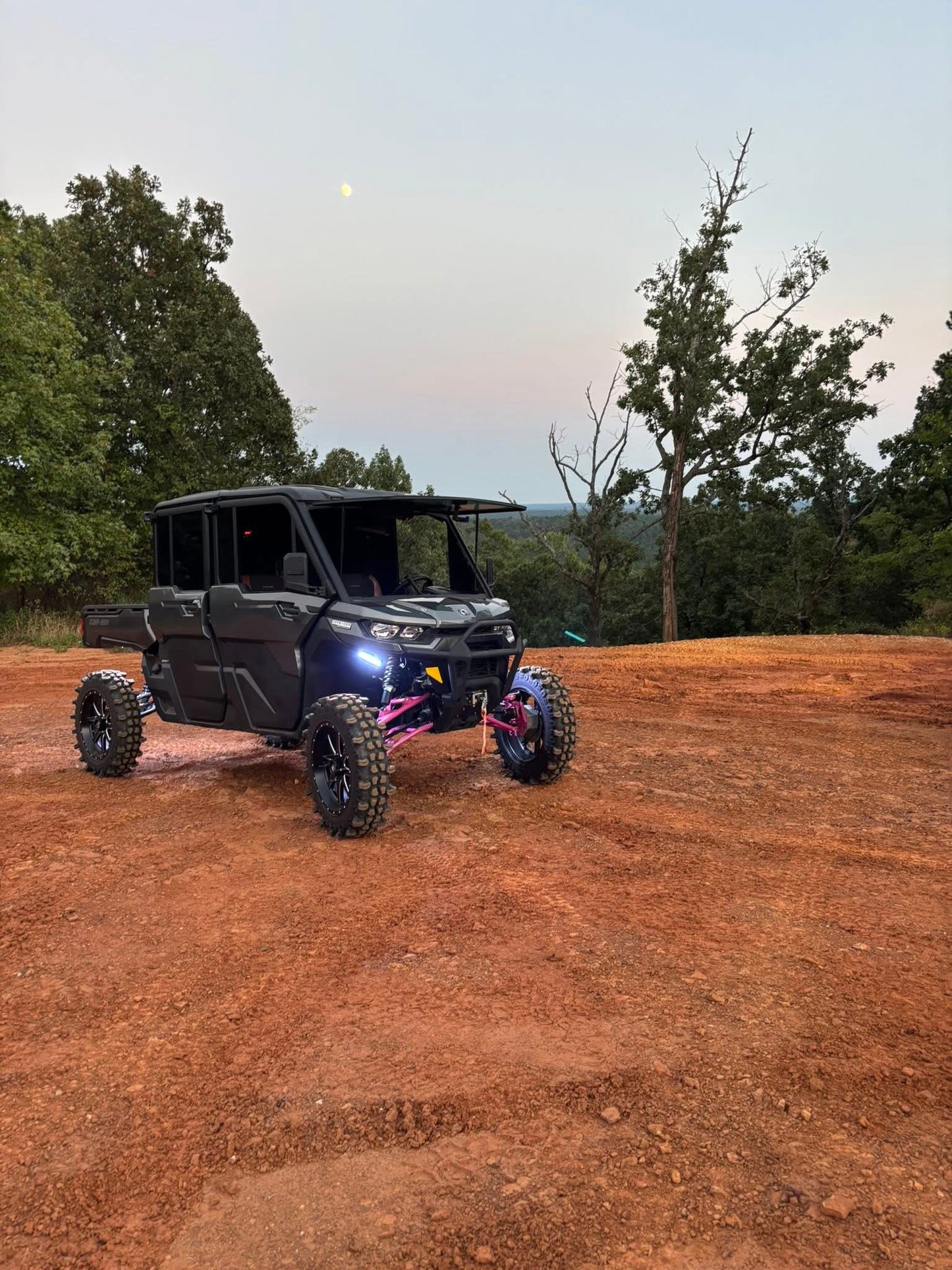 SOLID COLOR:  PREMIUM 7.25” ROCK LIGHT KIT